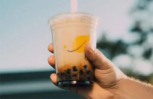 有多少奶茶店倒闭，闲鱼第一个知道